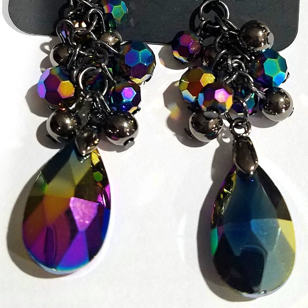 Before and AFTERGLOW - Paparazzi Earrings